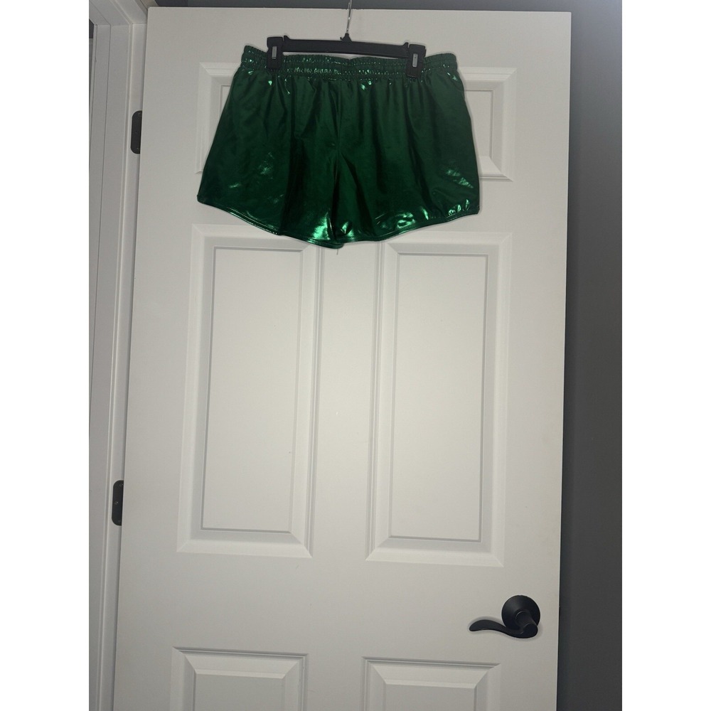 Poshdivah Plus Size Holiday Active Metallic Green Shorts 3xl Nwot - Picture 2 of 2